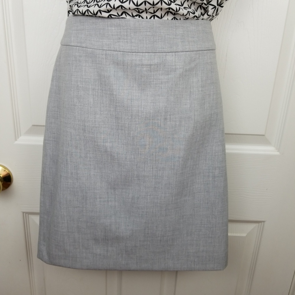 Banana Republic Light Gray Skirt